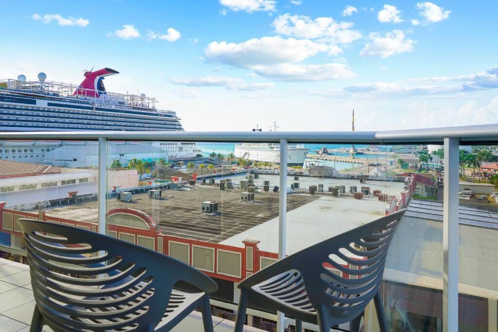 Milateo Suite Oranjestad Exterior photo